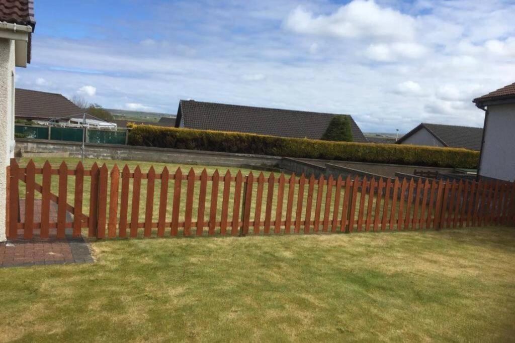 Two Bed Bungalow With Garage And Hot Tub Thurso Exterior photo